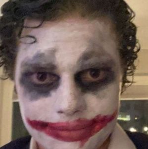 Meet your Posher, Blake